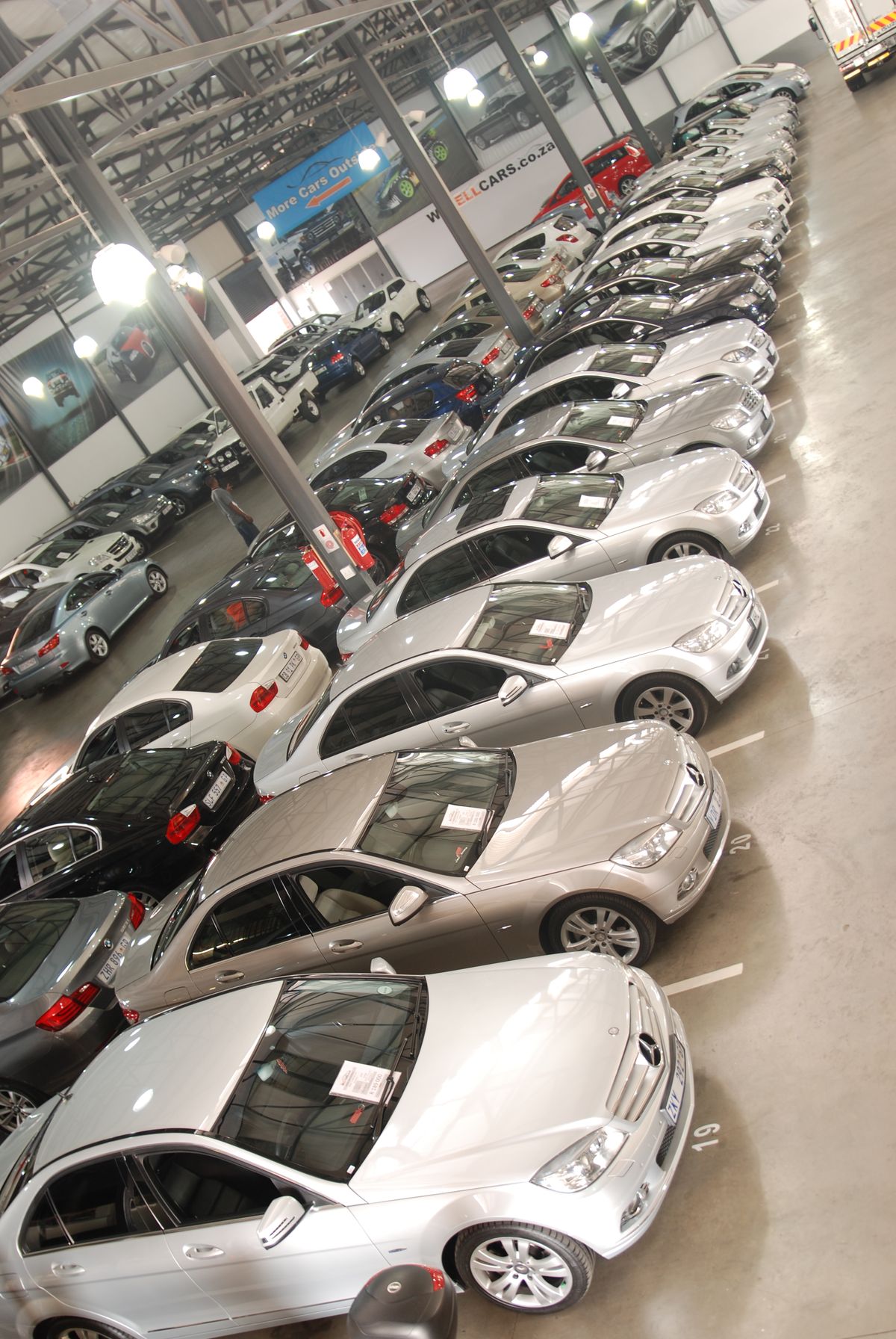 Cars available for vehicle import enquiries